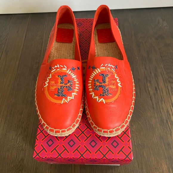Tory Burch Coral Daley Leather Espadrilles Flats - Picture 2 of 8